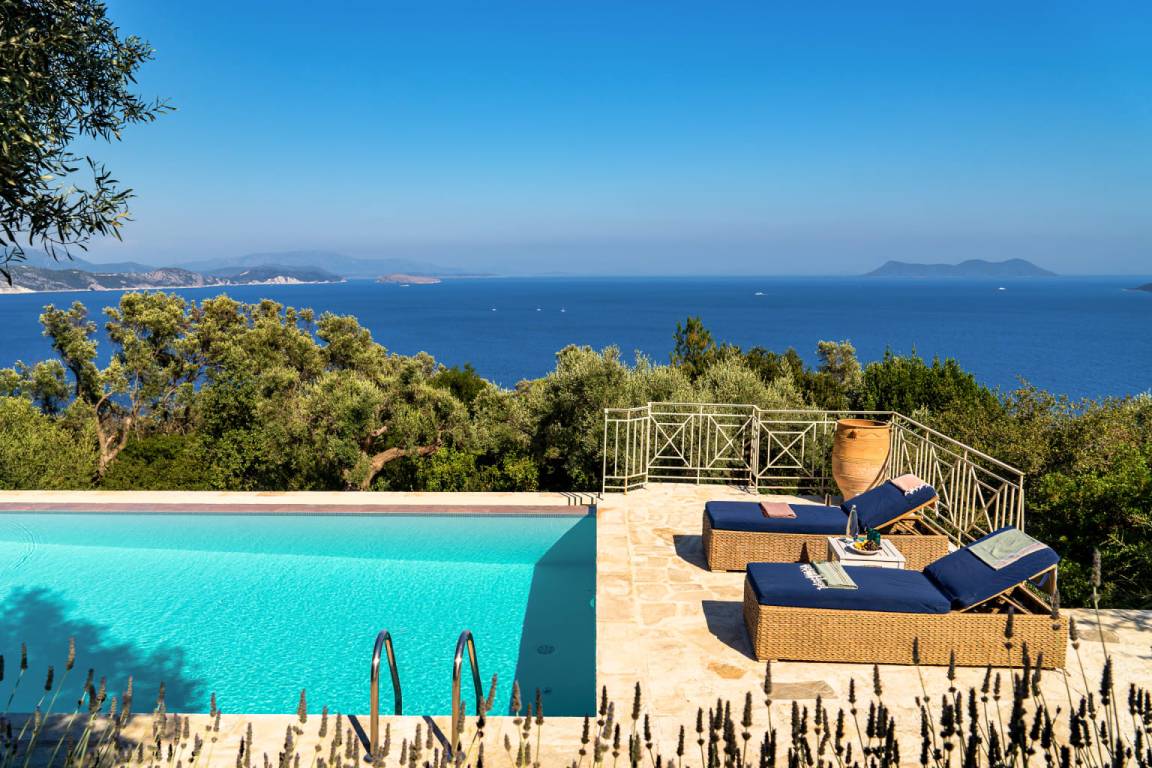 360 M² Villa ∙ 6 Schlafzimmer ∙ 12 Gäste - Lefkada