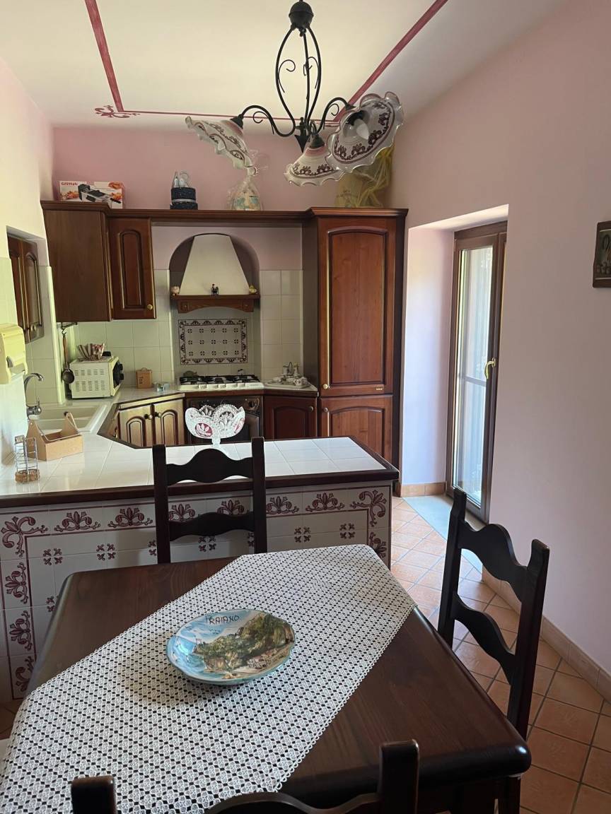 Appartamento Accogliente con Giardino e Piscina Condivisa