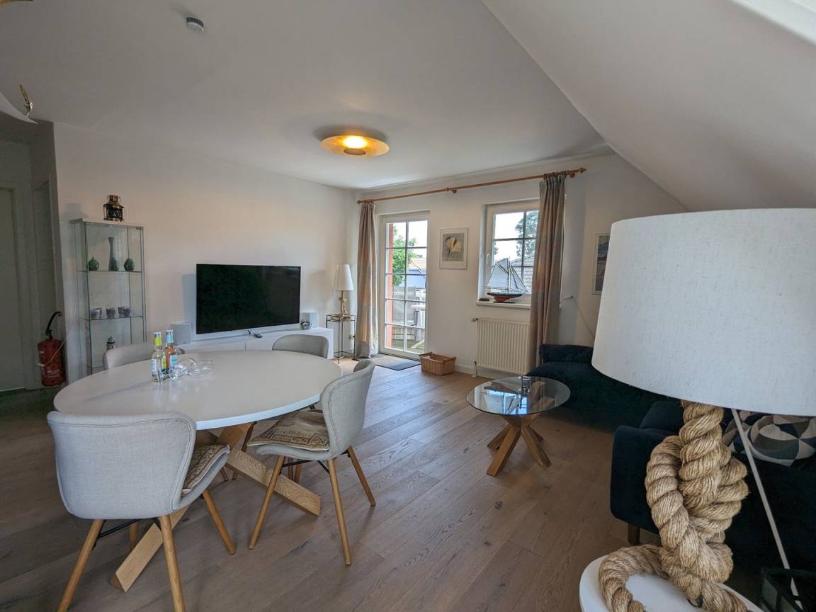 55 M² Ferienwohnung ∙ 2 Schlafzimmer ∙ 4 Gäste - Born am Darß