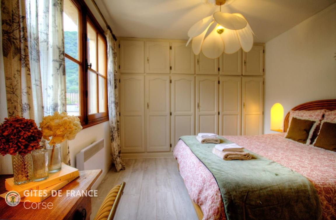 100 m² Gîte ∙ 2 Schlafzimmer ∙ 4 Gäste – Bild 21