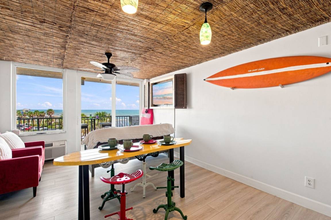 Condo ∙ 4 Guests - Daytona Beach