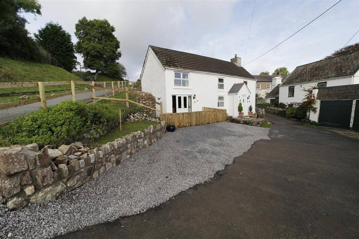 Cottage ∙ 3 Bedrooms ∙ 6 Guests - Rhossili