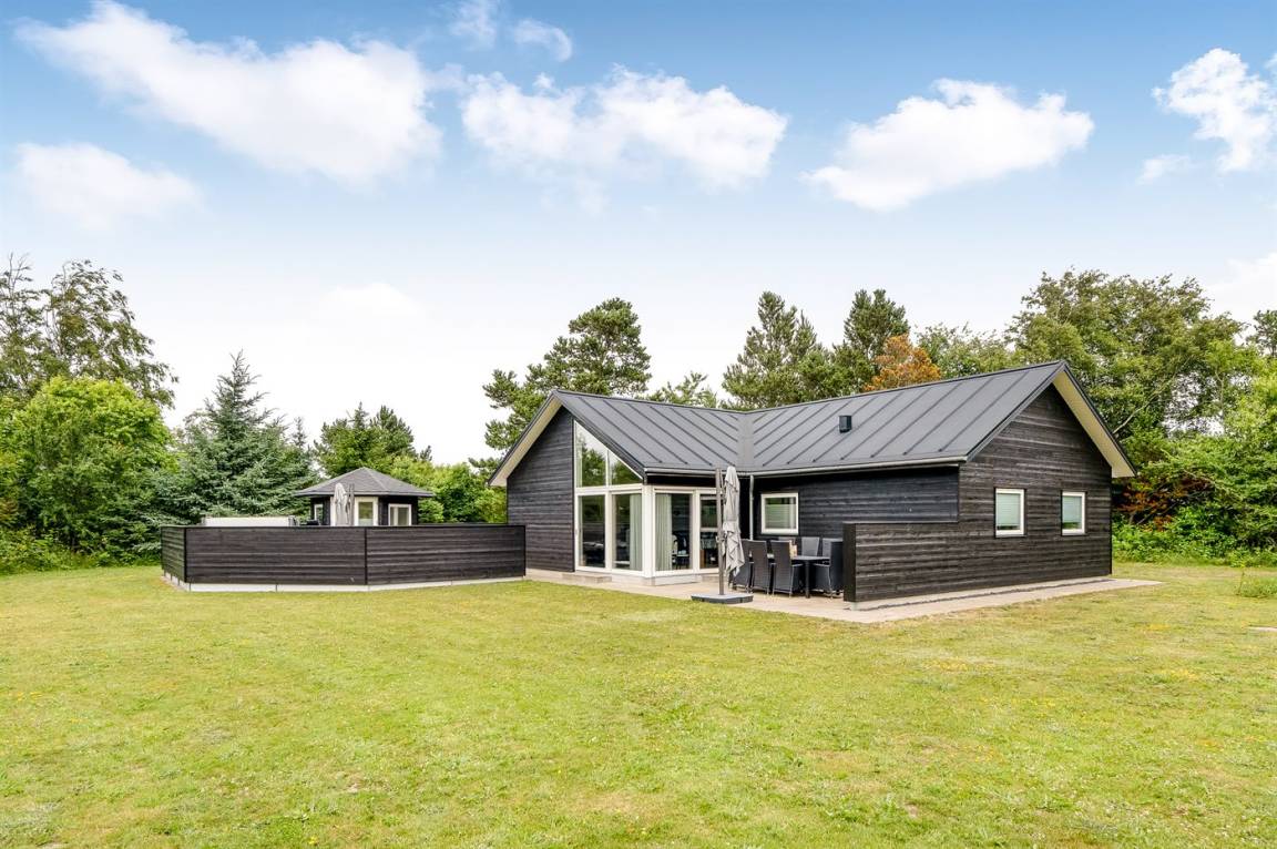 122 m&sup2; Ferienhaus 3 Schlafzimmer 8 G&auml;ste