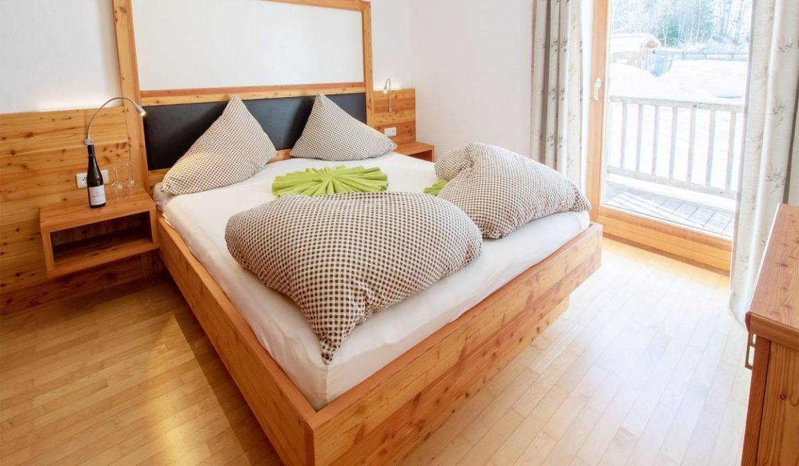 120 M² Ferienwohnung ∙ 3 Schlafzimmer ∙ 8 Gäste - Wallgau