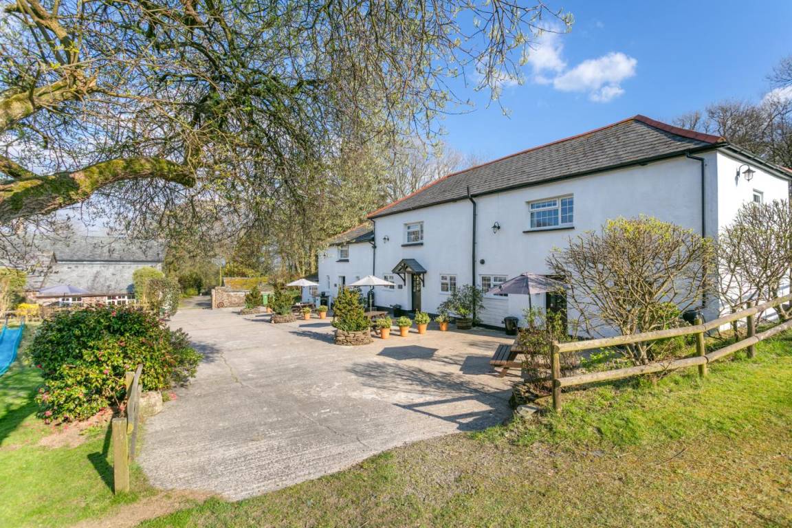 Cottage ∙ 3 Bedrooms ∙ 5 Guests - Cornwall