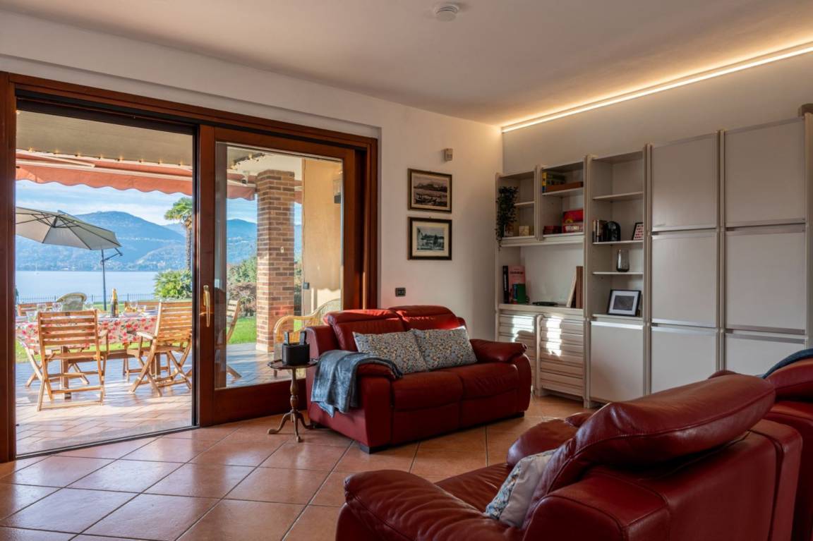 250 M² Villa ∙ 3 Habitaciones ∙ 7 Huéspedes - Meina