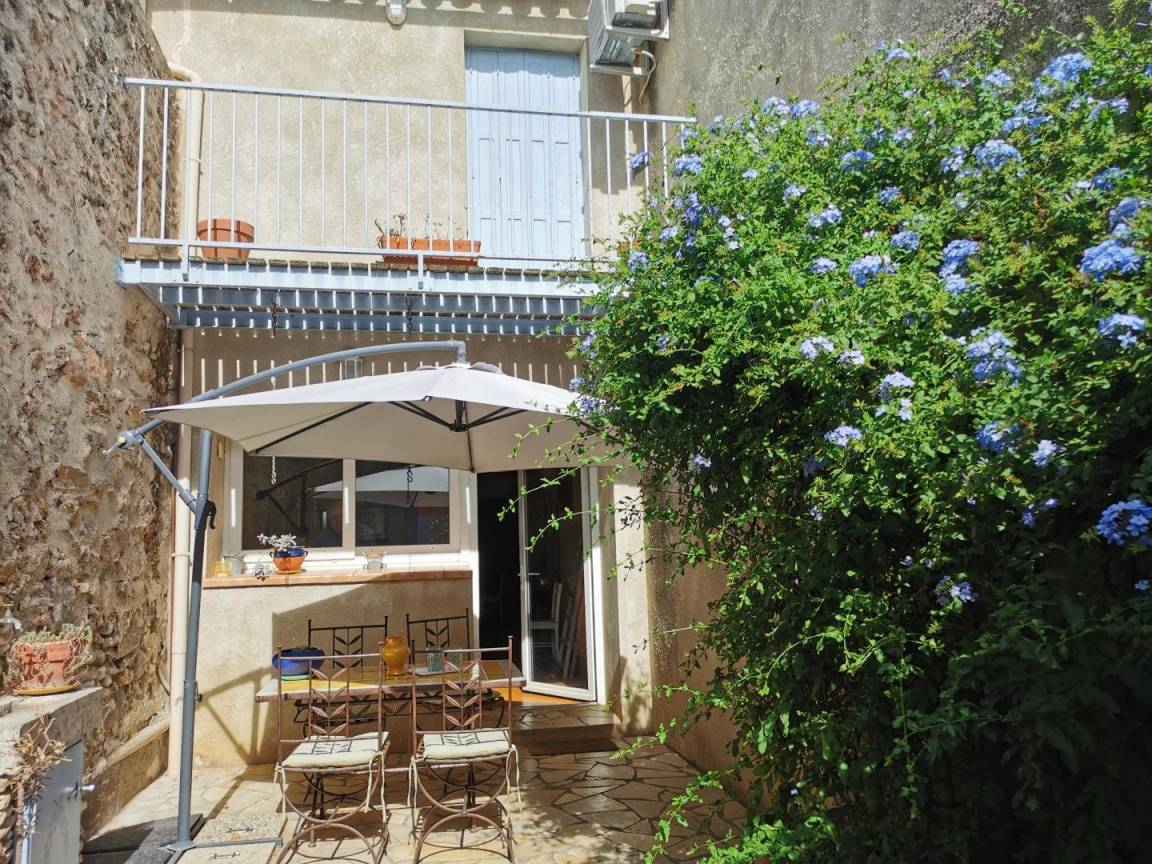 73 M² Gîte ∙ 2 Chambres ∙ 4 Personnes - Lézignan-Corbières