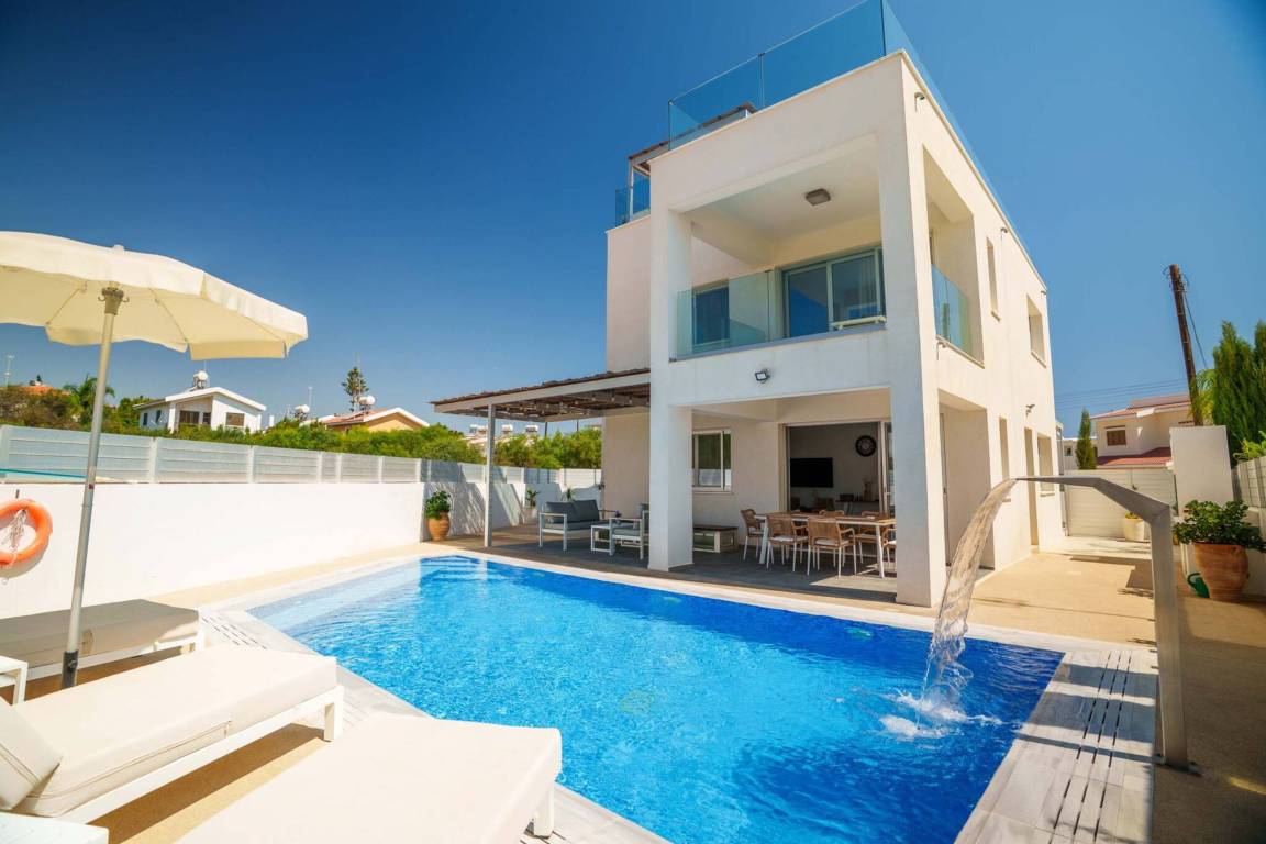 200 M² Apartment ∙ 4 Bedrooms ∙ 8 Guests - Fig Tree