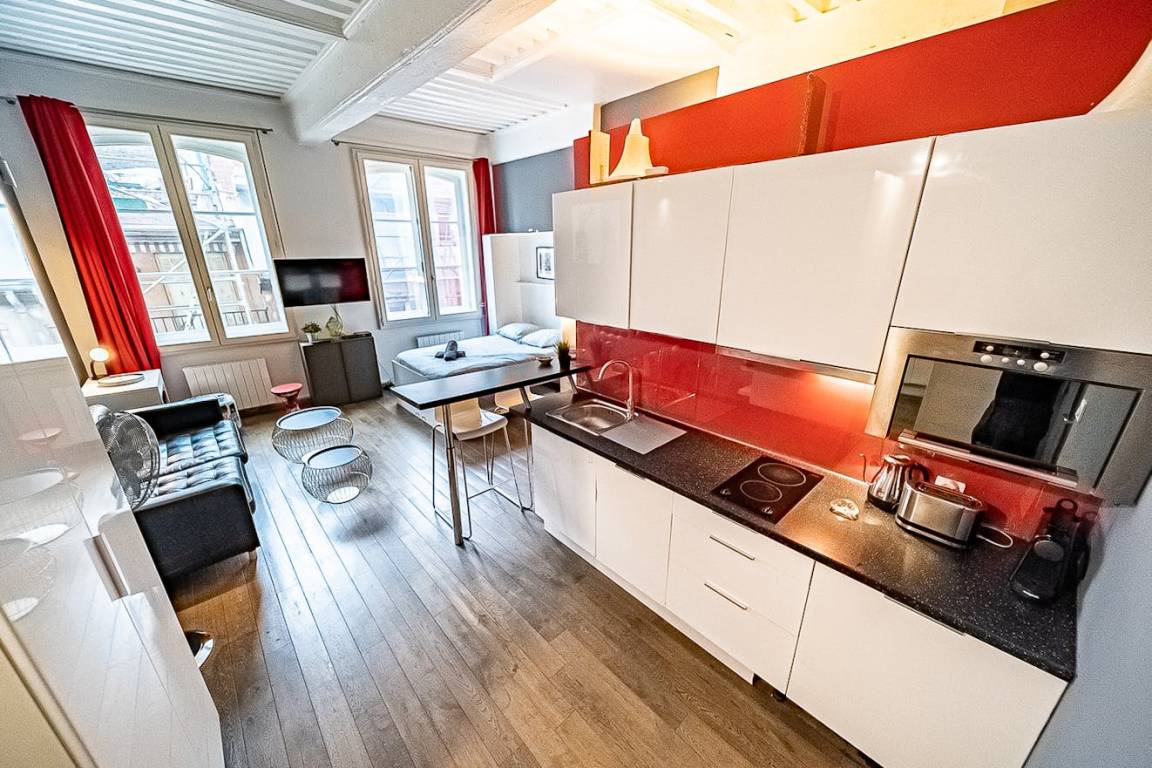 30 M² Apartment ∙ 2 Guests - Lione