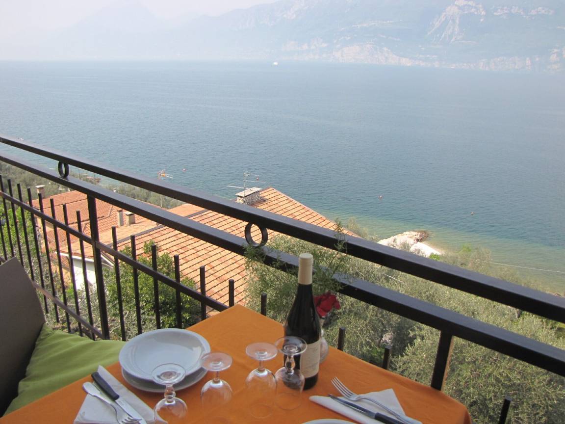 90 M² Villa ∙ 2 Slaapkamers ∙ 6 Gasten - Malcesine
