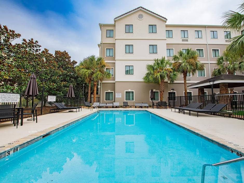 Hôtel ∙ 1 Chambre ∙ 4 Personnes - Lafayette, LA