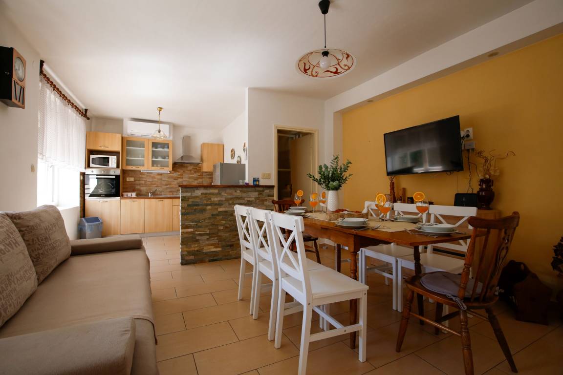 104 M² Ferienhaus ∙ 4 Schlafzimmer ∙ 8 Gäste - Crikvenica