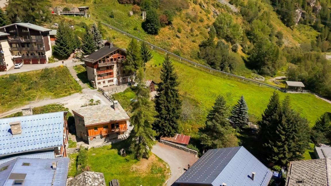 130 m² Chalet ∙ 5 Schlafzimmer ∙ 12 Gäste – Bild 44