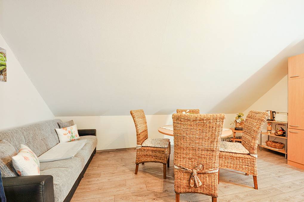 70 m² Ferienhaus ∙ 1 Schlafzimmer ∙ 4 Gäste – Bild 4