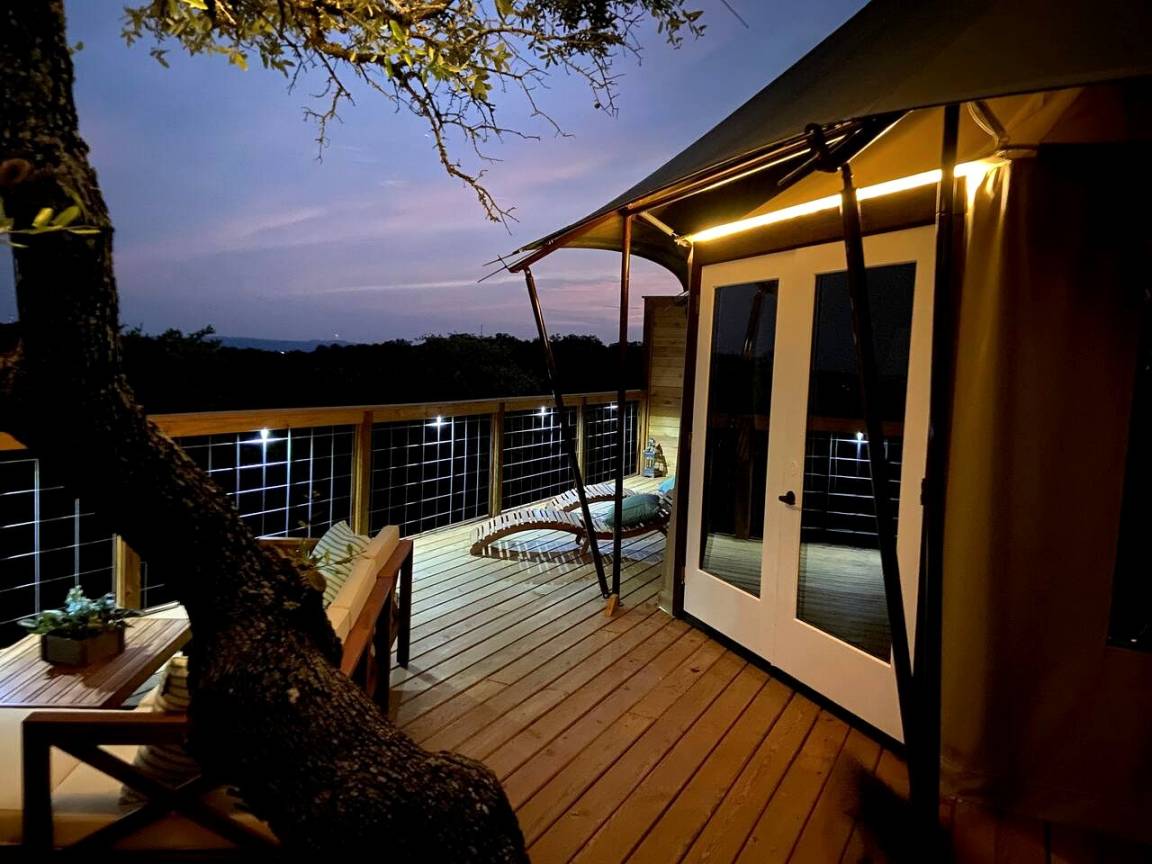 Camping ∙ 1 Bedroom ∙ 2 Guests - Lake Travis, TX