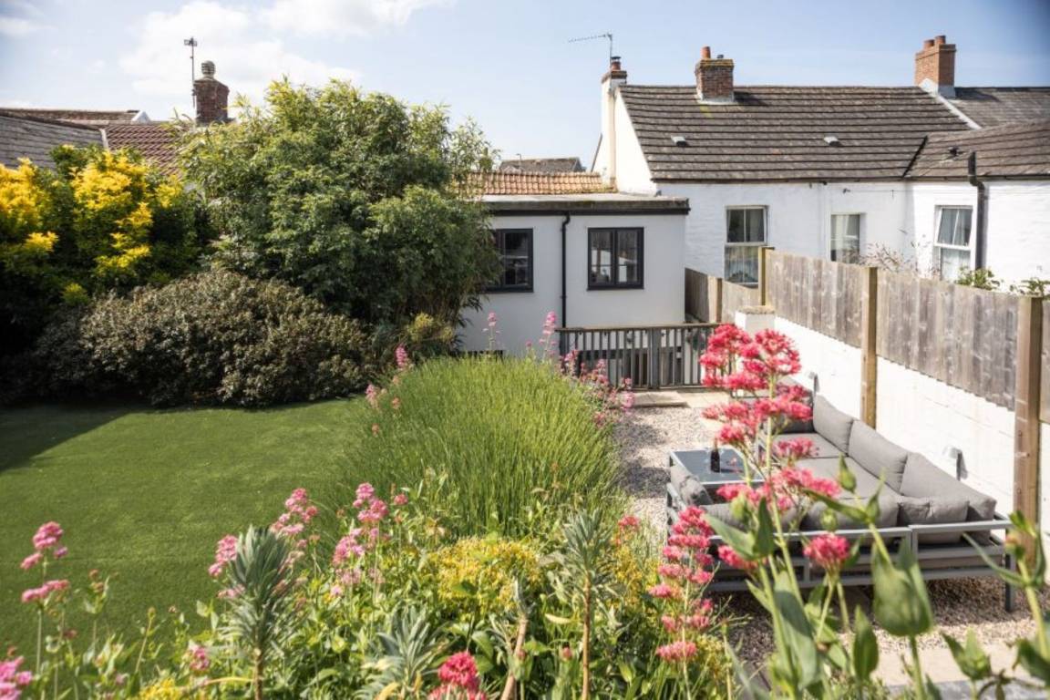 Apartment ∙ 2 Bedrooms ∙ 4 Guests - Barnstaple