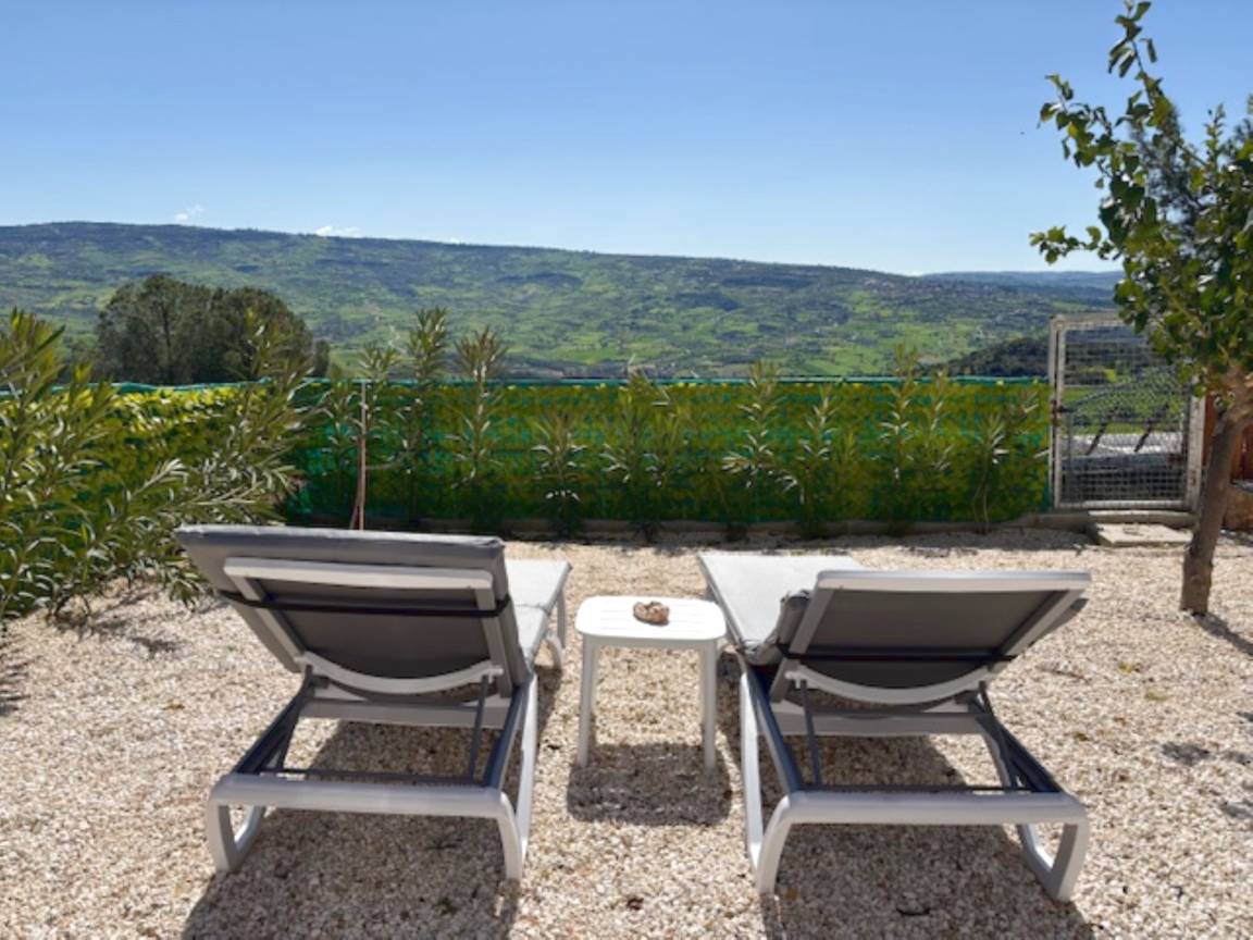 100 M² Villa ∙ 3 Bedrooms ∙ 6 Guests - Argaka