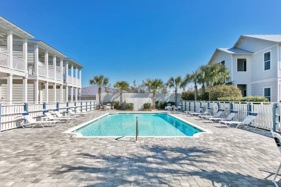 141 M² House ∙ 3 Bedrooms ∙ 8 Guests