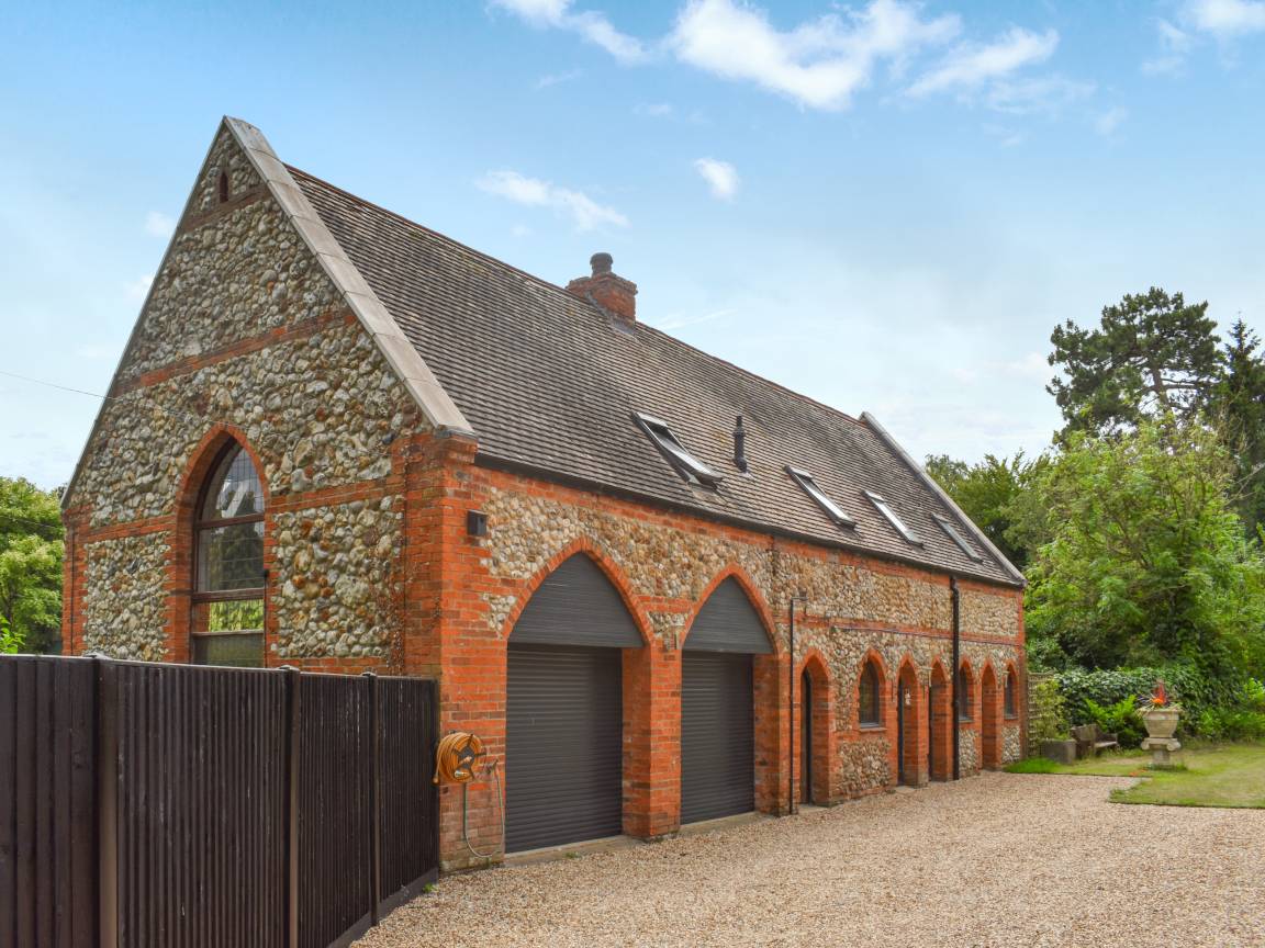 Apartment ∙ 2 Bedrooms ∙ 4 Guests - Fakenham