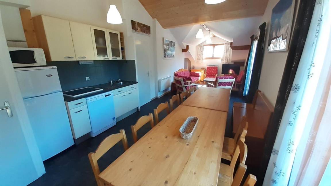 90 m&sup2; Ferienwohnung 4 Schlafzimmer 12 G&auml;ste