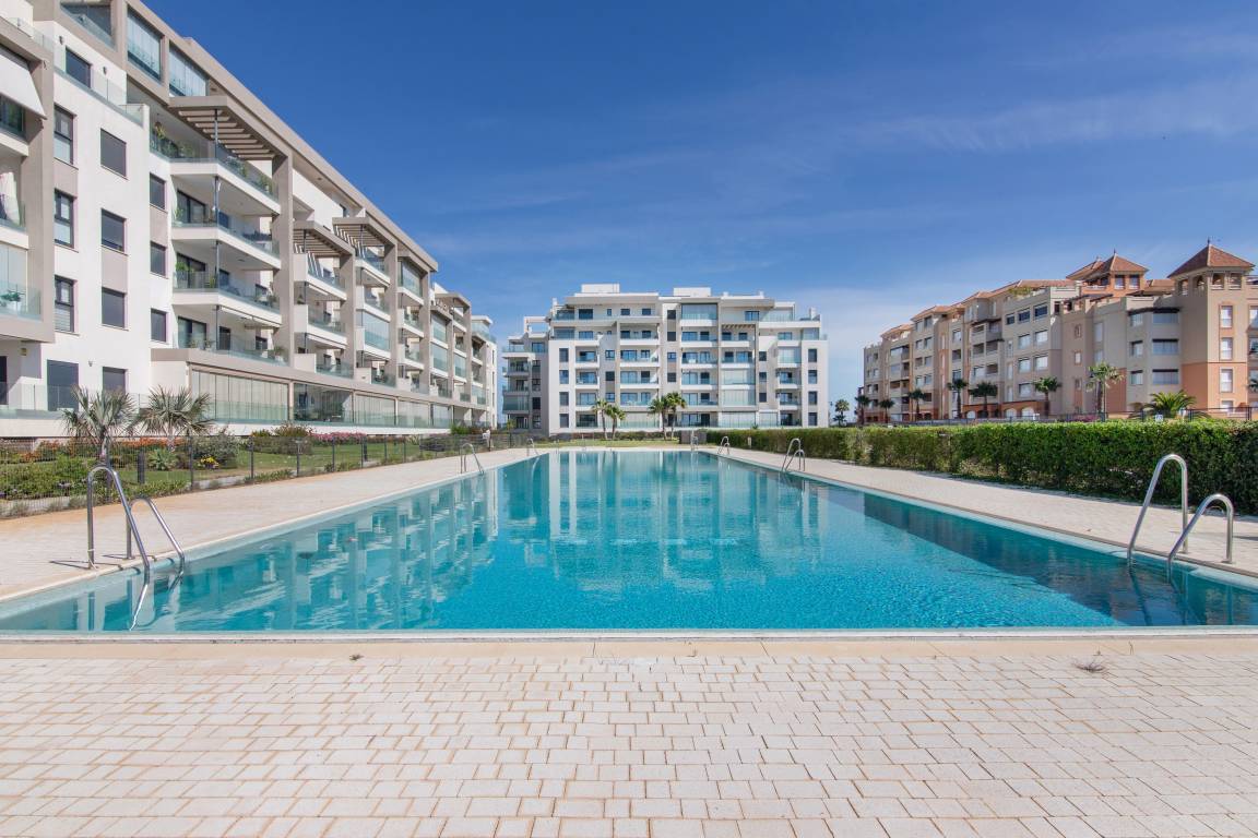 75 M² Apartamento ∙ 2 Habitaciones ∙ 6 Huéspedes - Isla Canela