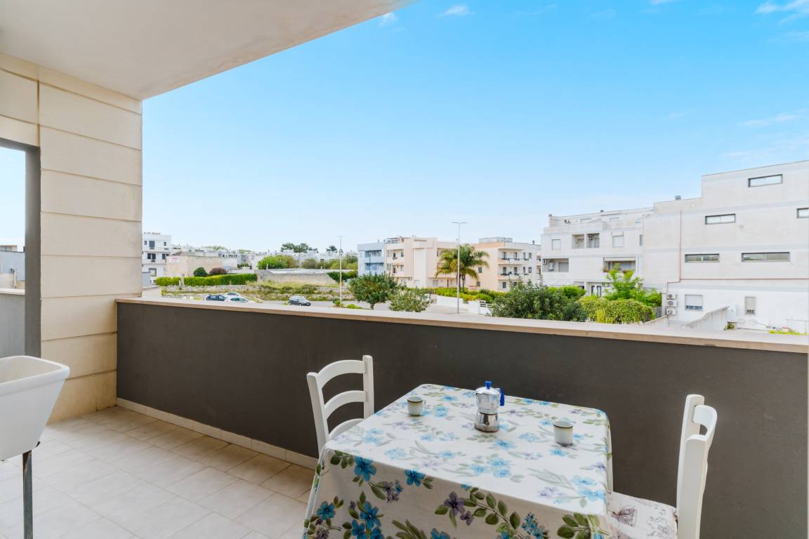 90 M² Ferienhaus ∙ 2 Schlafzimmer ∙ 6 Gäste - Otranto