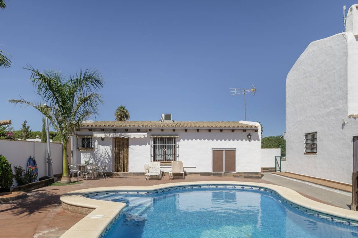65 M² House ∙ 1 Bedroom ∙ 3 Guests - Conil de la Frontera