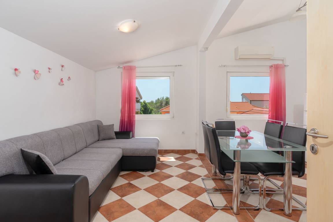 55 M² Appartement ∙ 2 Slaapkamers ∙ 5 Gasten - Vir