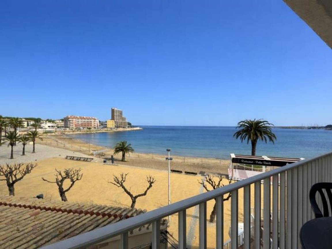 74 M² Appartement ∙ 2 Chambres ∙ 4 Personnes - L'Escala