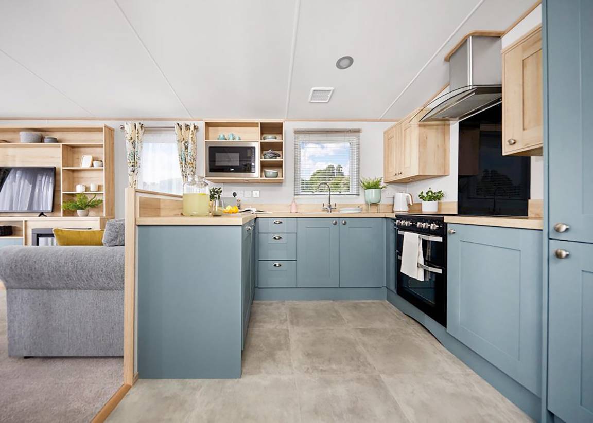 Caravan ∙ 3 Bedrooms ∙ 6 Guests - Wales