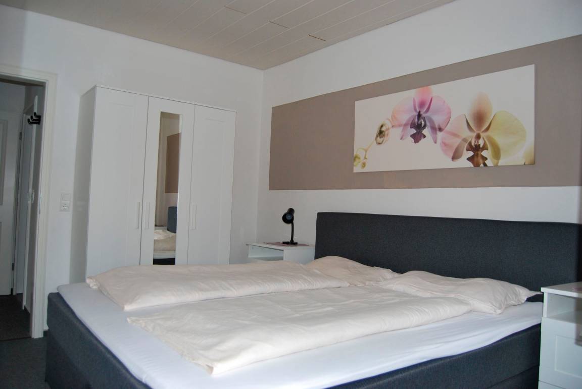 70 m² Ferienwohnung ∙ 2 Schlafzimmer ∙ 4 Gäste – Bild 4