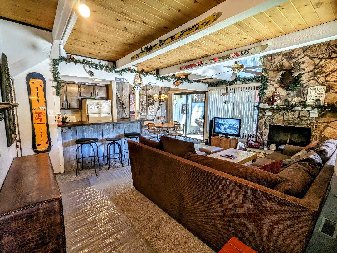 102 M² Casa ∙ 2 Habitaciones ∙ 5 Huéspedes - Big Bear Lake, CA