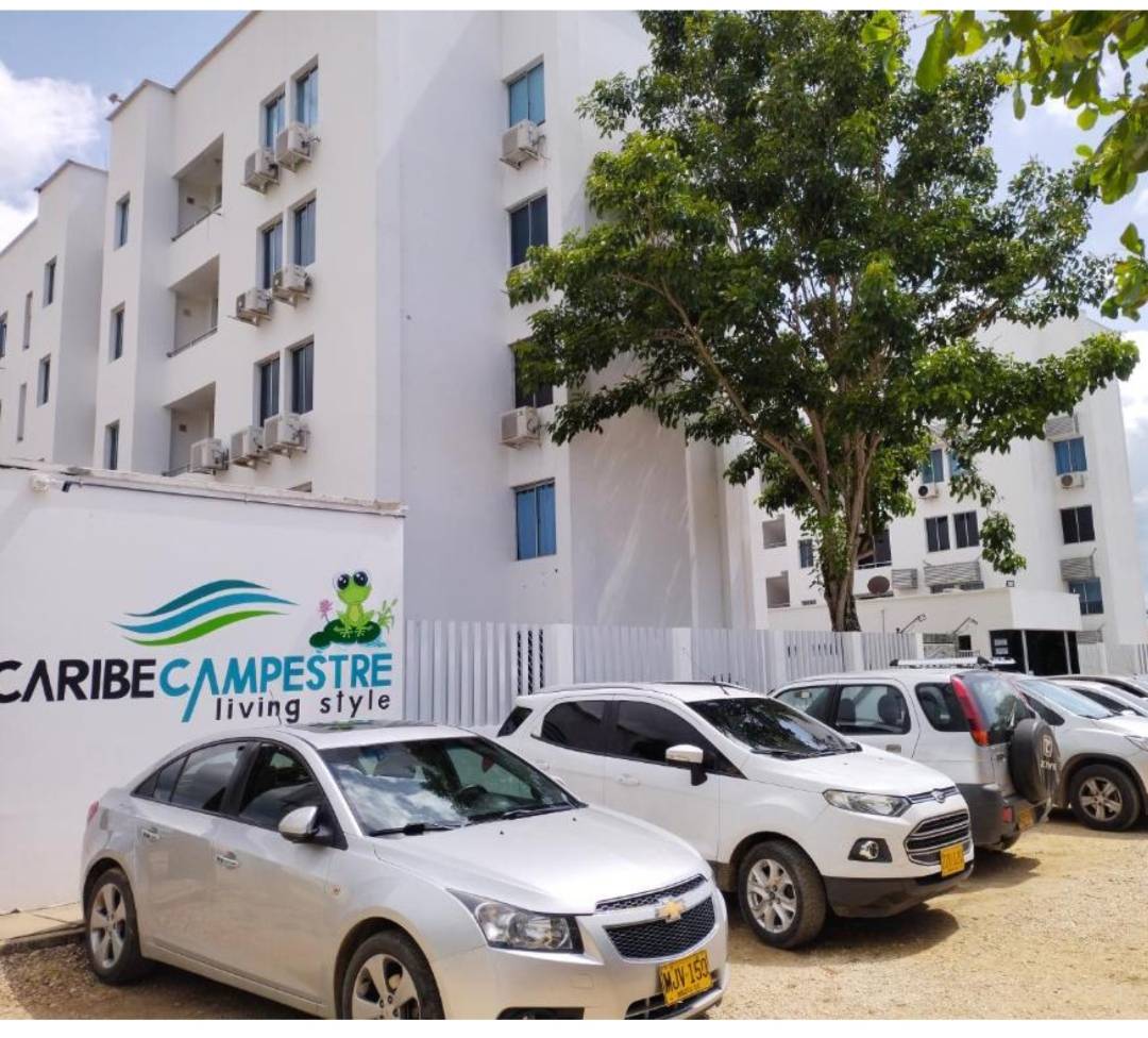 70 M² Apartamento ∙ 3 Habitaciones ∙ 5 Huéspedes - Covenas