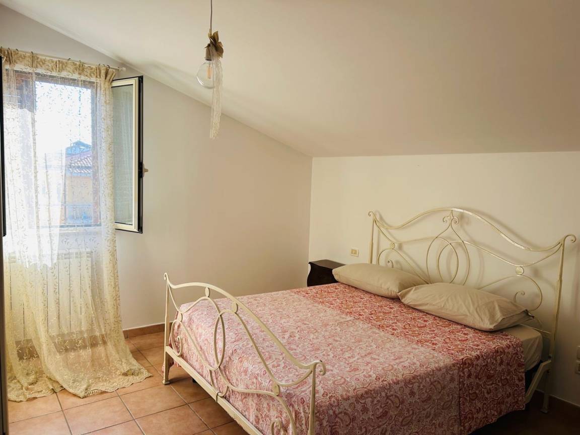 70 M² Apartamento ∙ 2 Habitaciones ∙ 5 Huéspedes - Pescara