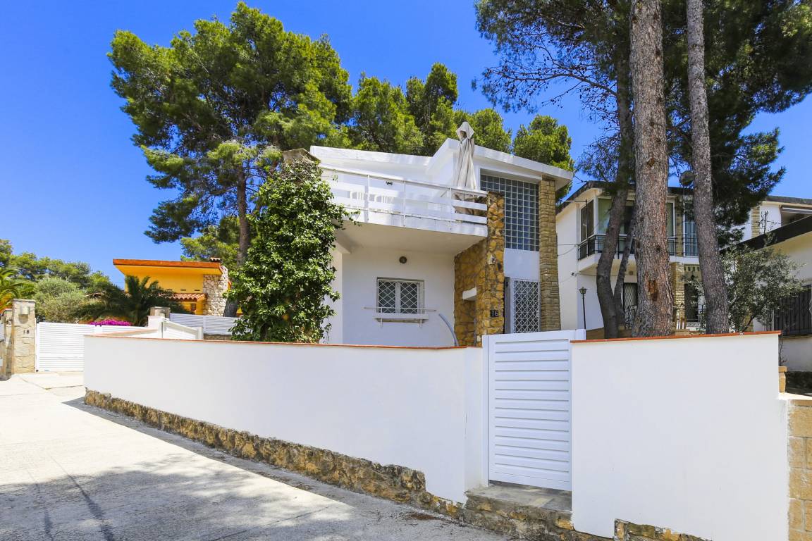 111 M² Casa ∙ 3 Habitaciones ∙ 8 Huéspedes - Tarragona