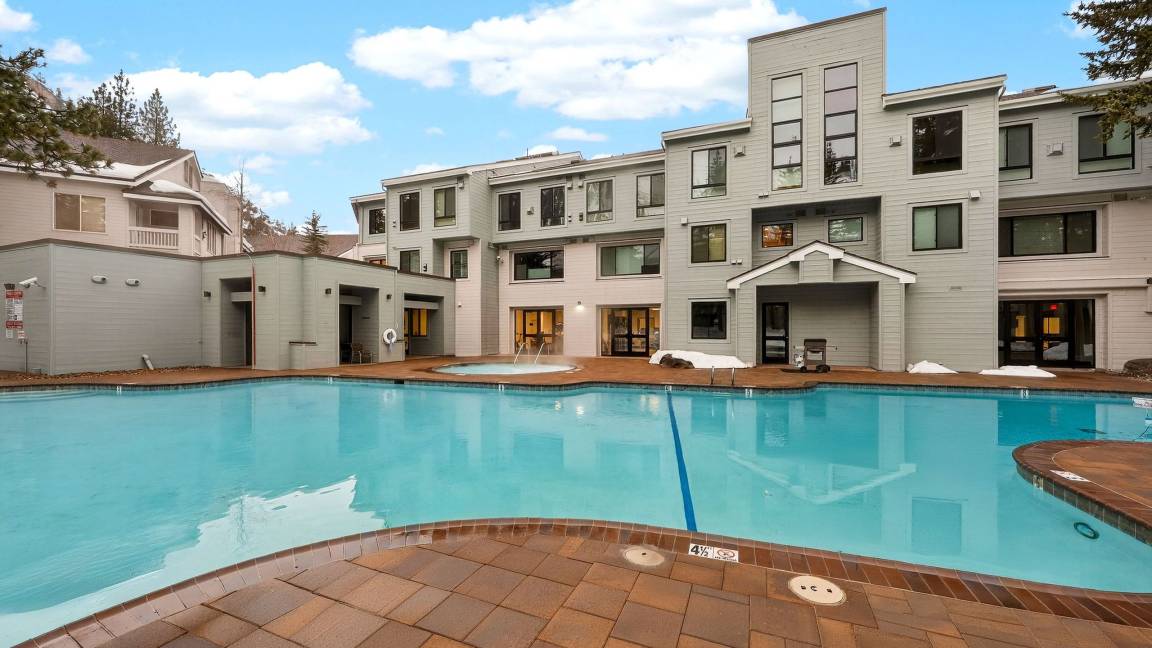 74 M² Apartment ∙ 2 Bedrooms ∙ 5 Guests - Five Lakes