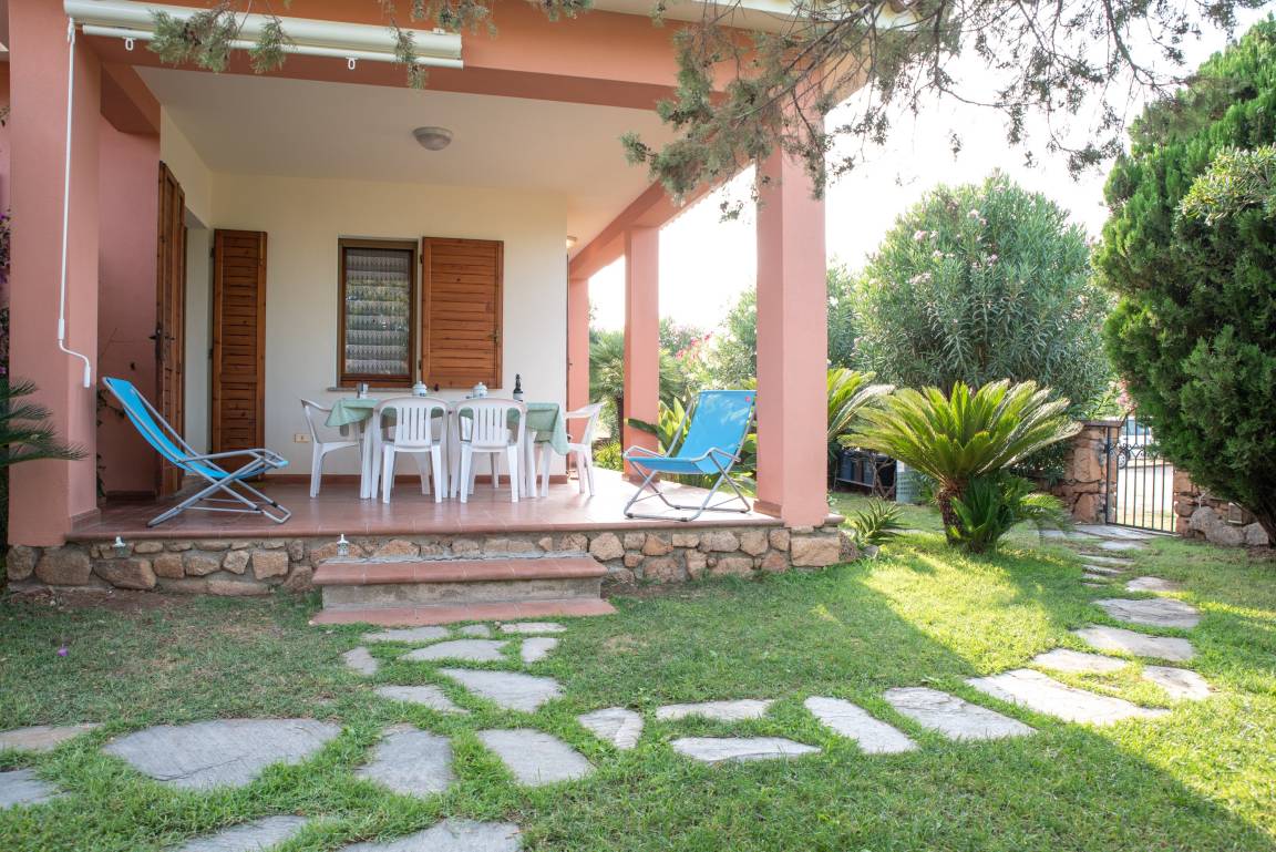 90 M² Villa Vacanza ∙ 2 Camere Da Letto ∙ 5 Ospiti - San Teodoro