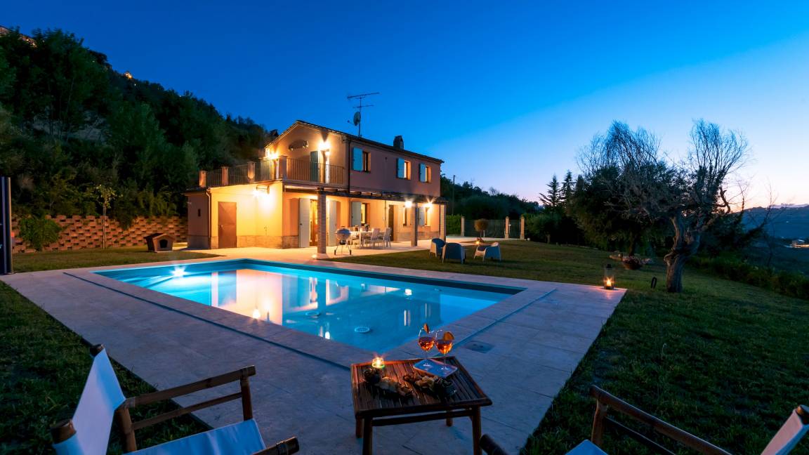 170 M² Villa Vacanza ∙ 3 Camere Da Letto ∙ 8 Ospiti - Moresco