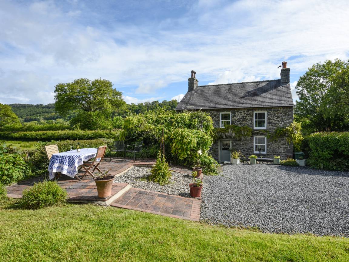 Cottage ∙ 3 Bedrooms ∙ 5 Guests - Aberaeron