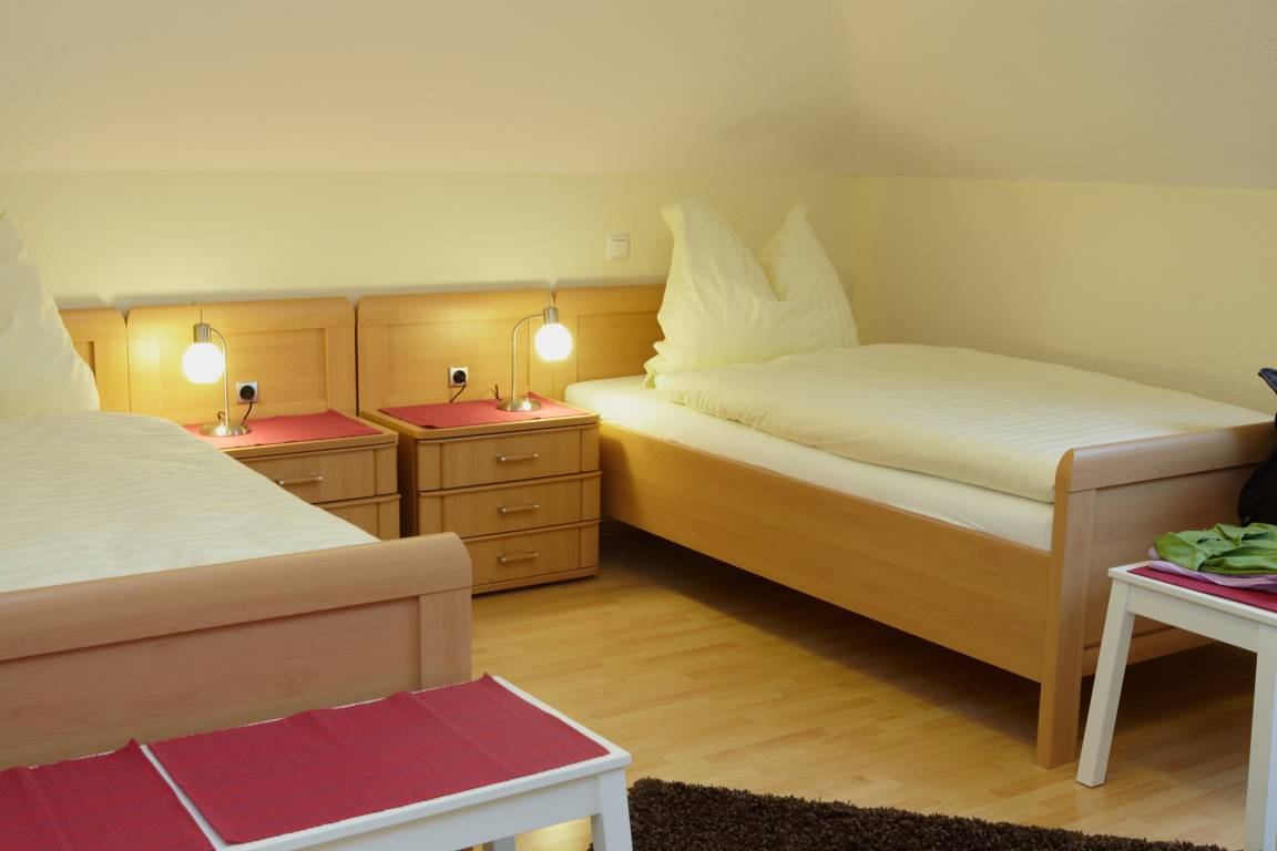 100 m² Ferienwohnung ∙ 2 Schlafzimmer ∙ 4 Gäste – Bild 14