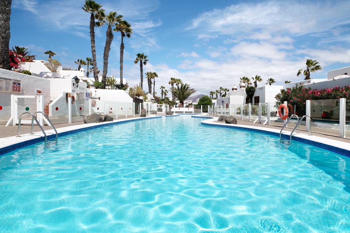 85 M² Apartment ∙ 3 Bedrooms ∙ 6 Guests - Playa Blanca