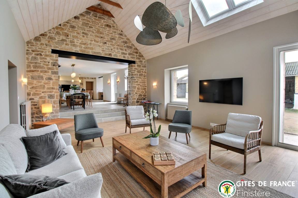 220 m&sup2; G&icirc;te 4 Schlafzimmer 8 G&auml;ste