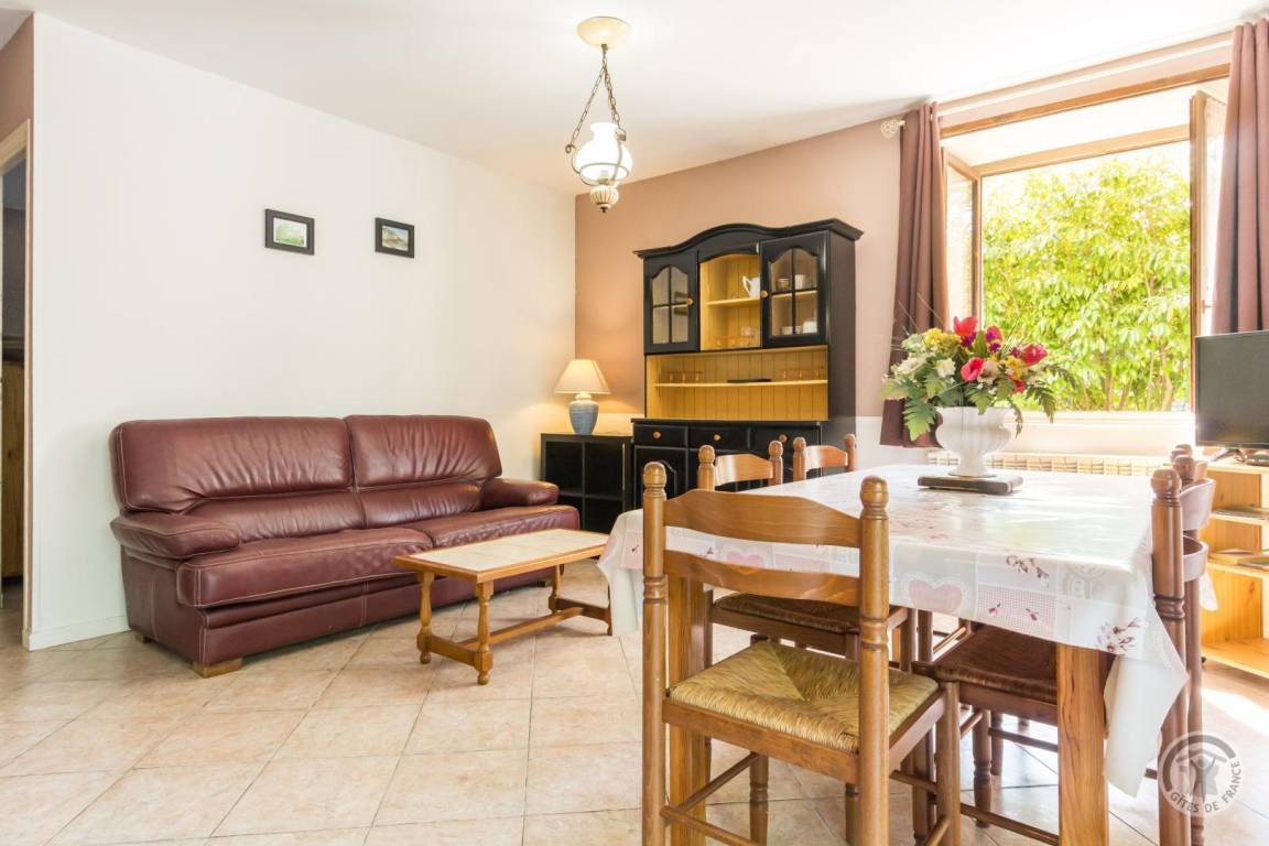 46 m&sup2; G&icirc;te 2 Schlafzimmer 4 G&auml;ste