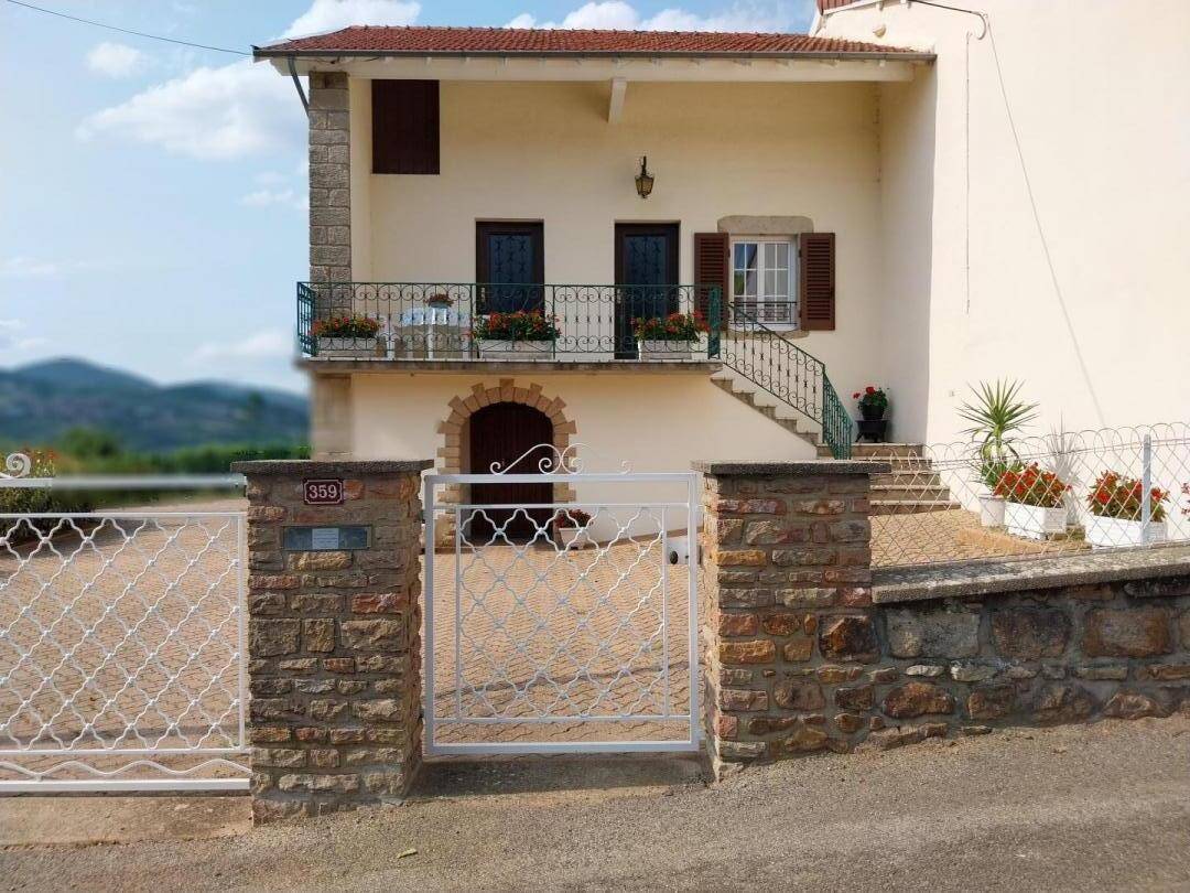 85 m&sup2; G&icirc;te 3 Schlafzimmer 6 G&auml;ste