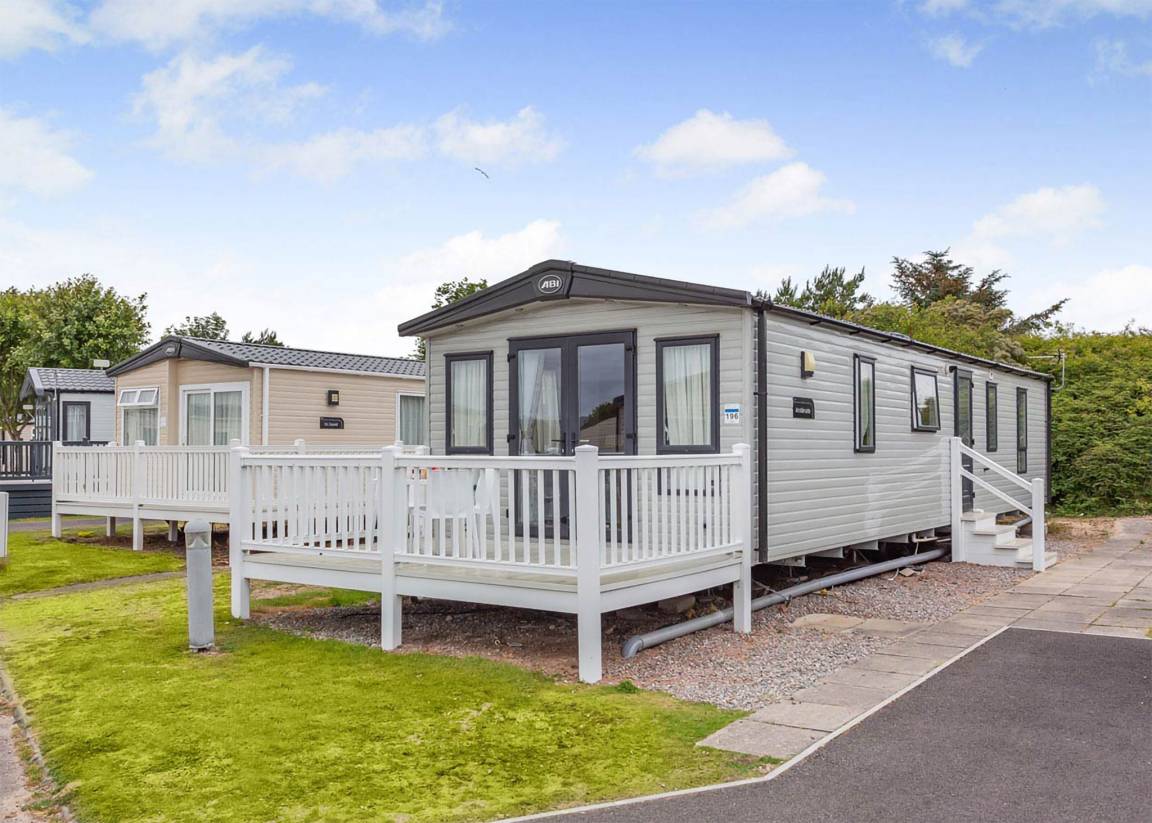 Caravan ∙ 3 Bedrooms ∙ 8 Guests - Nairn