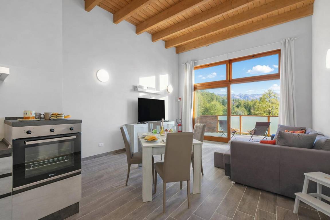 92 M² Appartamento Vacanza ∙ 2 Camere Da Letto ∙ 6 Ospiti - Claviere