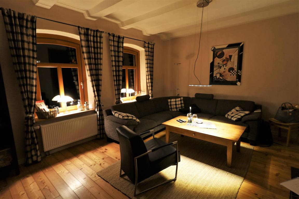 150 M² Ferienhaus ∙ 4 Schlafzimmer ∙ 8 Gäste - Uslar