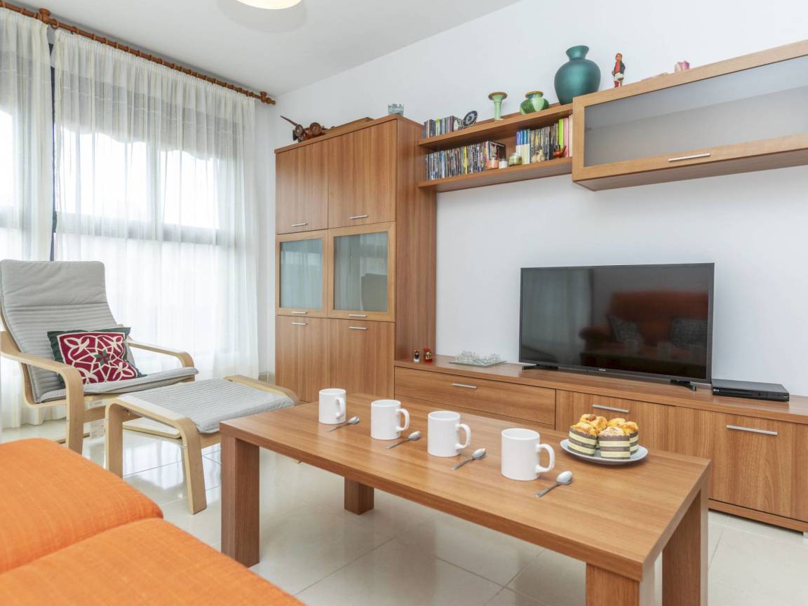 72 M² Apartamento ∙ 2 Habitaciones ∙ 4 Huéspedes - Vinaròs