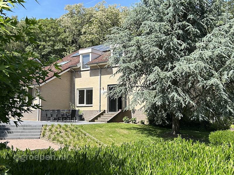 Huis ∙ 9 Slaapkamers ∙ 22 Gasten - Nijmegen