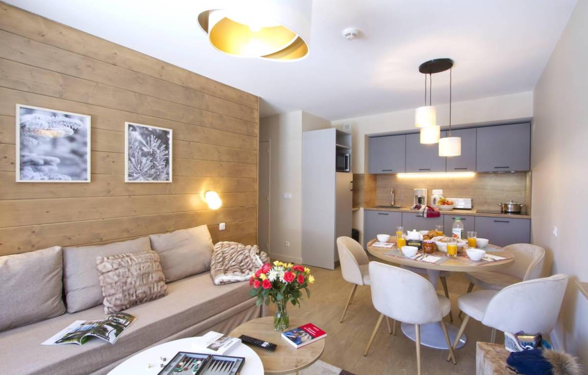 48 m² Ferienwohnung ∙ 2 Schlafzimmer ∙ 8 Gäste – Bild 5